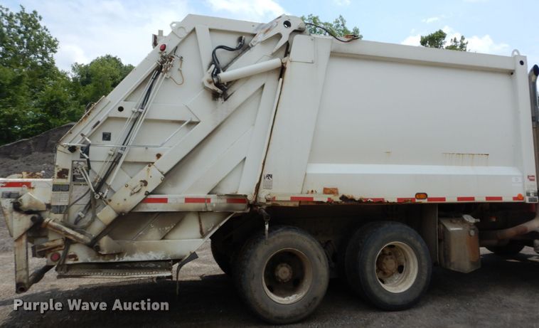 image for item DH5134 2005 Sterling Acterra  refuse truck
