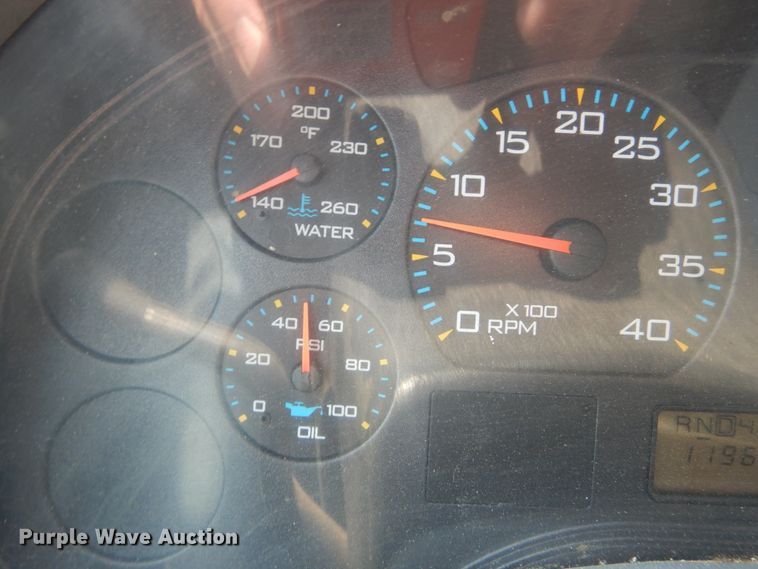 image for item DH5135 2006 International 7400  refuse truck