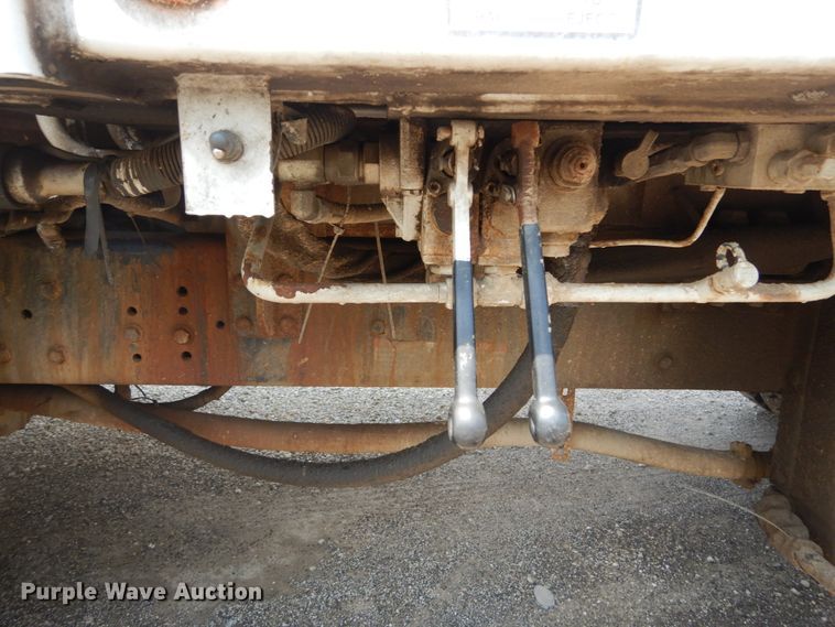 image for item DH5135 2006 International 7400  refuse truck