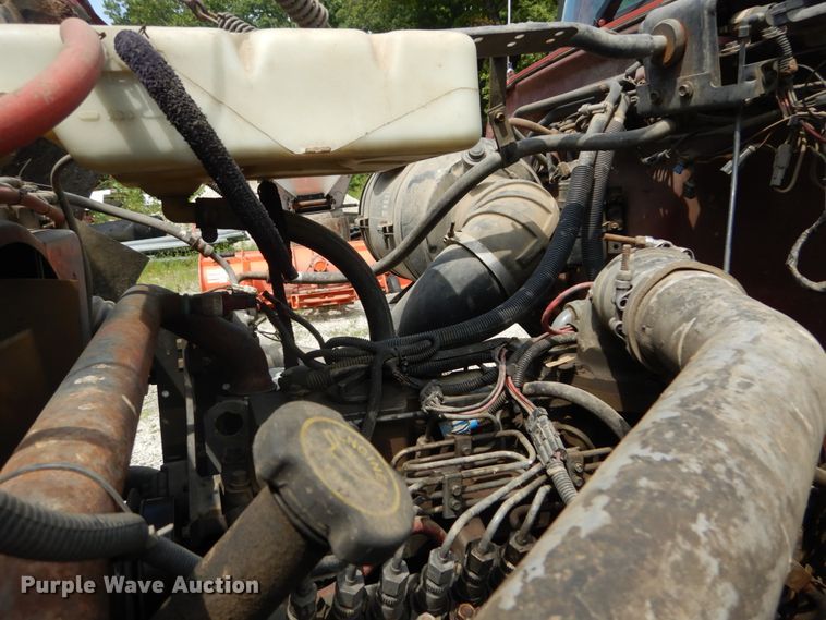 image for item DH5136 1997 Ford LTS8000  refuse truck