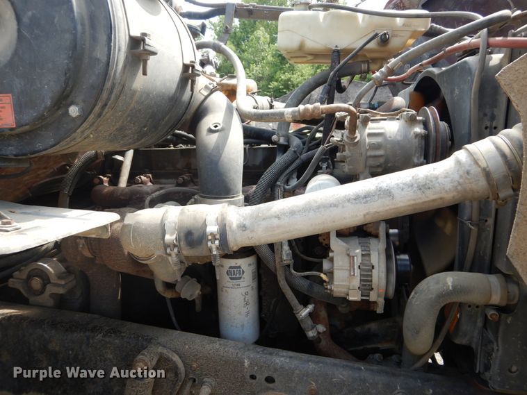 image for item DH5136 1997 Ford LTS8000  refuse truck