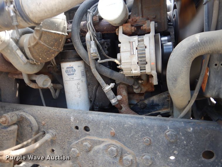 image for item DH5136 1997 Ford LTS8000  refuse truck