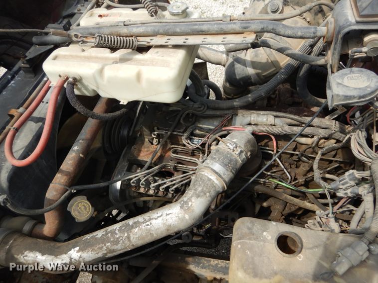 image for item DH5136 1997 Ford LTS8000  refuse truck