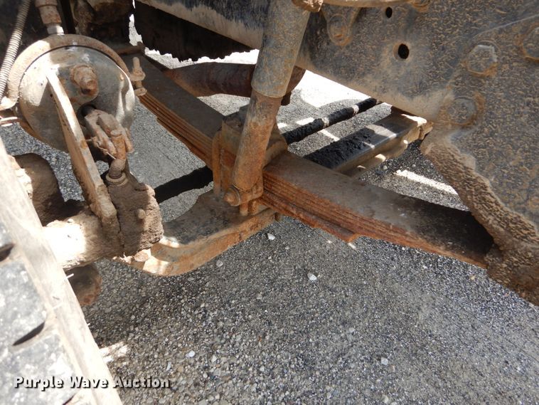 image for item DH5136 1997 Ford LTS8000  refuse truck