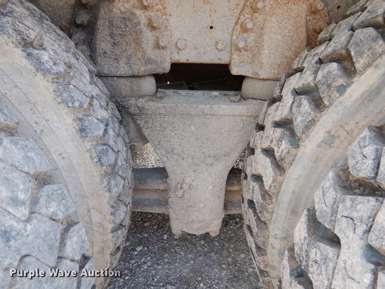 image for item DH5136 1997 Ford LTS8000  refuse truck