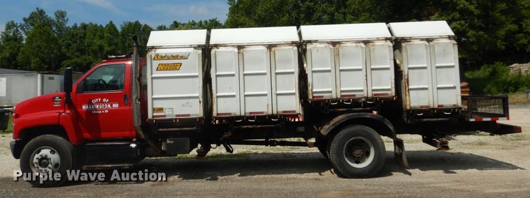 image for item DH5137 2006 Chevrolet C8500  recycling truck
