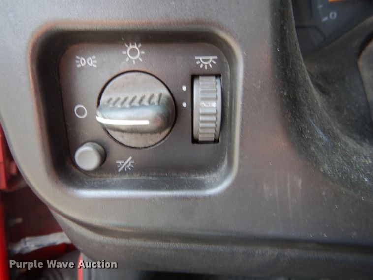 image for item DH5137 2006 Chevrolet C8500  recycling truck