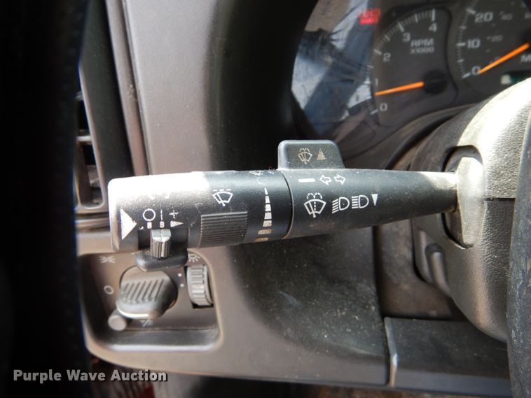 image for item DH5137 2006 Chevrolet C8500  recycling truck