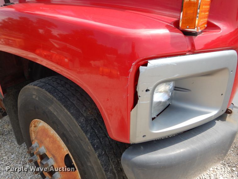 image for item DH5137 2006 Chevrolet C8500  recycling truck