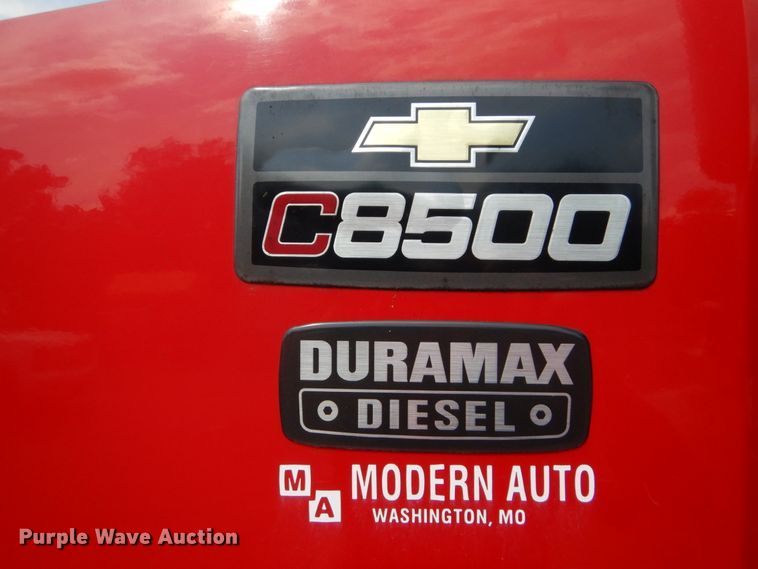 image for item DH5137 2006 Chevrolet C8500  recycling truck