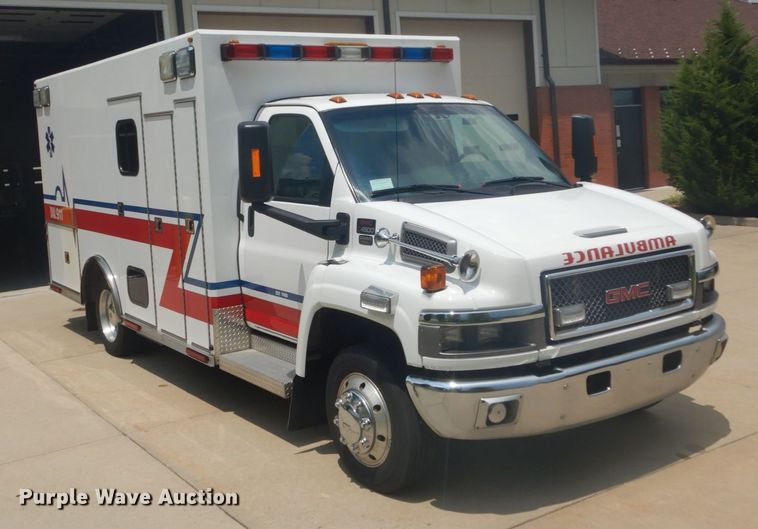 image for item DH5141 2009 GMC C4500  ambulance