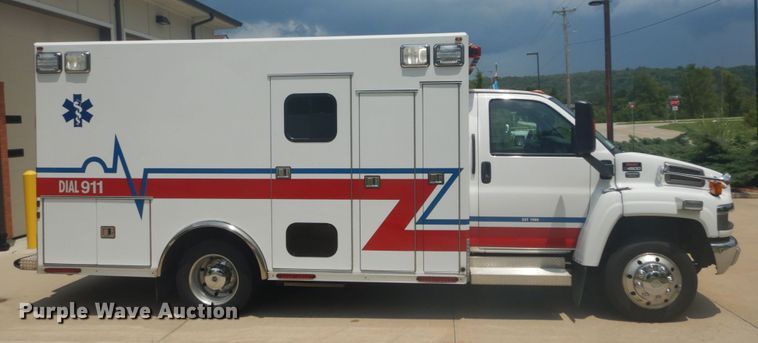 image for item DH5141 2009 GMC C4500  ambulance