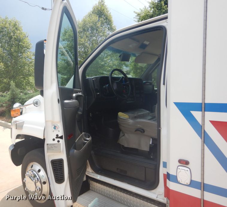 image for item DH5141 2009 GMC C4500  ambulance