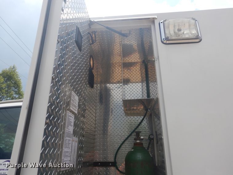 image for item DH5141 2009 GMC C4500  ambulance