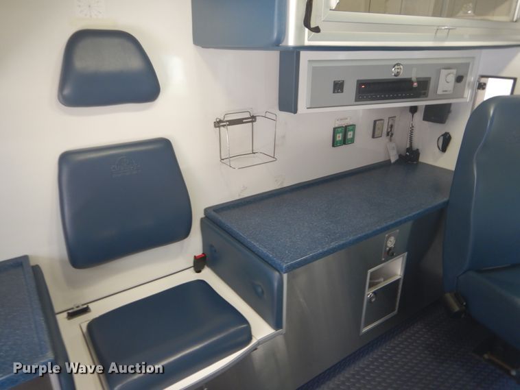 image for item DH5141 2009 GMC C4500  ambulance