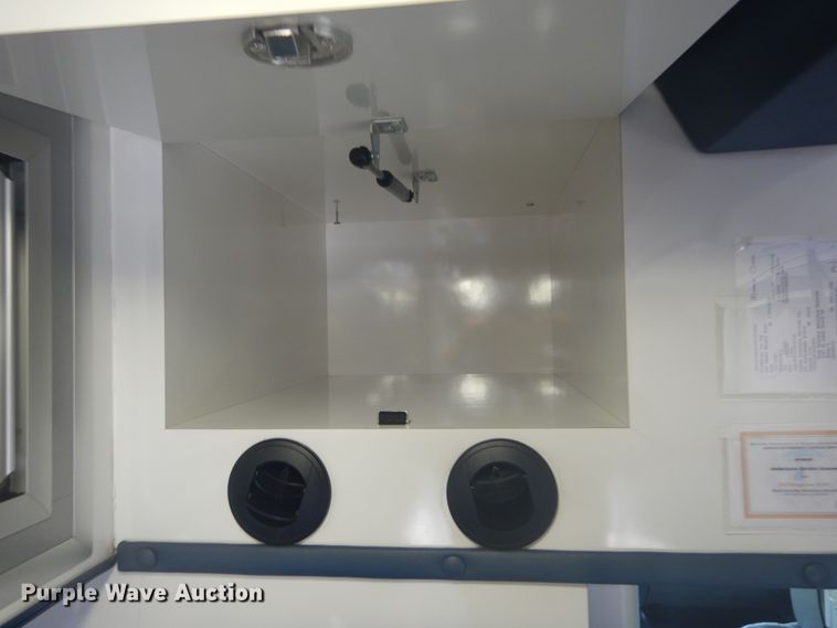 image for item DH5141 2009 GMC C4500  ambulance