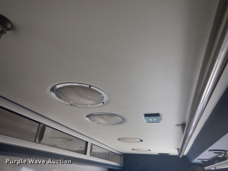 image for item DH5141 2009 GMC C4500  ambulance