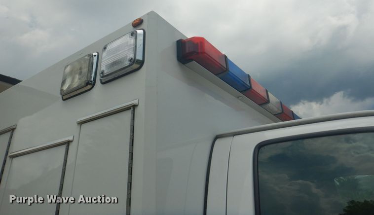 image for item DH5141 2009 GMC C4500  ambulance