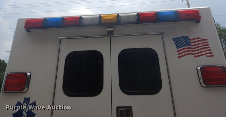 image for item DH5141 2009 GMC C4500  ambulance