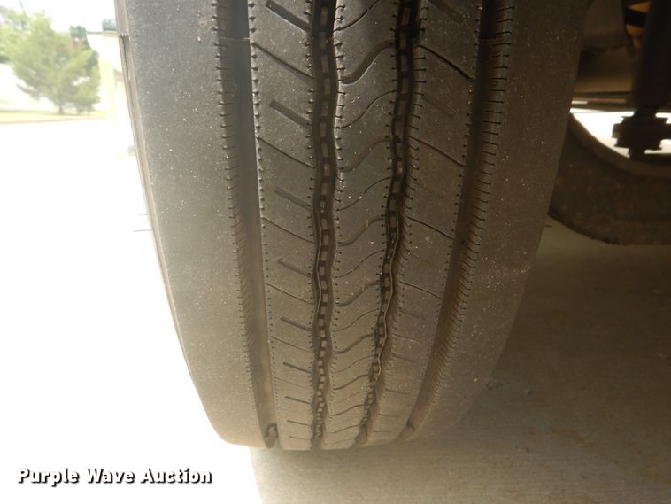 image for item DH5141 2009 GMC C4500  ambulance