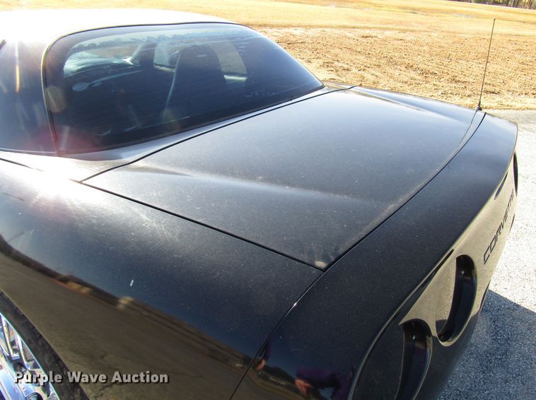 image for item DH8275 2001 Chevrolet Corvette