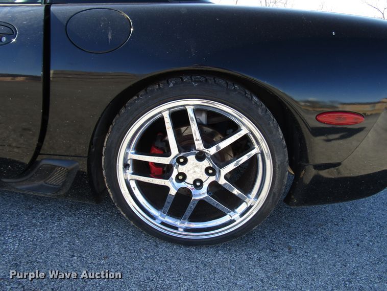 image for item DH8275 2001 Chevrolet Corvette