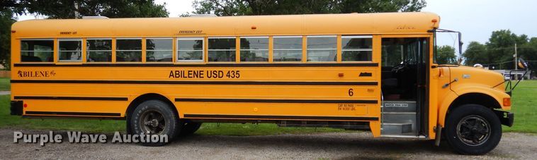 image for item DJ4289 1999 International 3800 AmTran  school bus