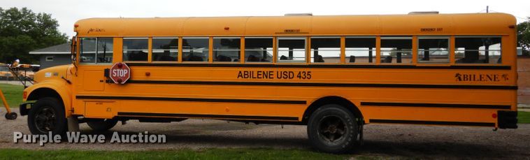 image for item DJ4289 1999 International 3800 AmTran  school bus