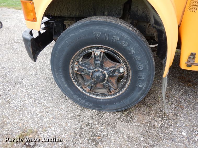 image for item DJ4289 1999 International 3800 AmTran  school bus