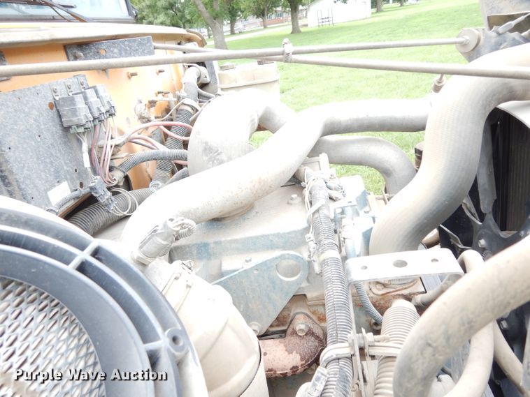 image for item DJ4289 1999 International 3800 AmTran  school bus