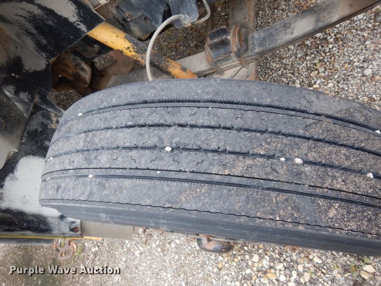 image for item DJ4289 1999 International 3800 AmTran  school bus