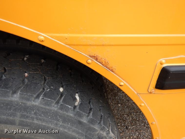 image for item DJ4289 1999 International 3800 AmTran  school bus