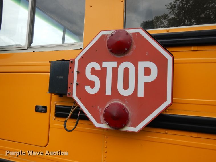 image for item DJ4289 1999 International 3800 AmTran  school bus