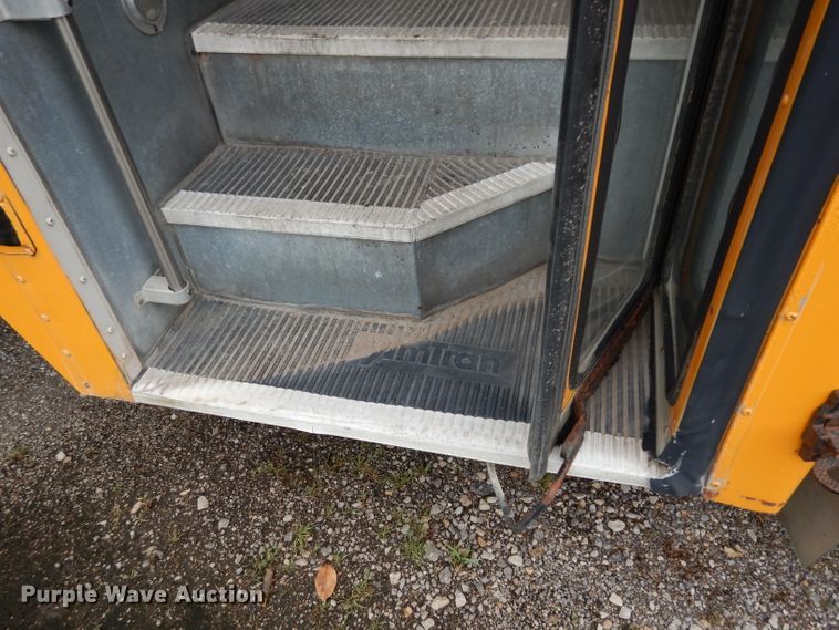 image for item DJ4289 1999 International 3800 AmTran  school bus