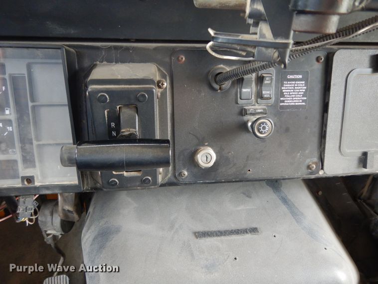 image for item DJ4289 1999 International 3800 AmTran  school bus