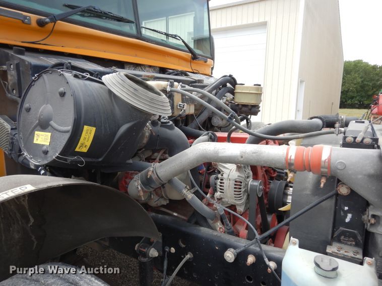 image for item DJ4302 2010 Blue Bird Vision  school bus