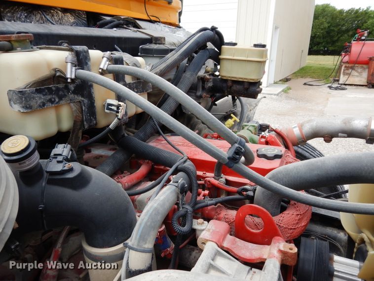 image for item DJ4302 2010 Blue Bird Vision  school bus