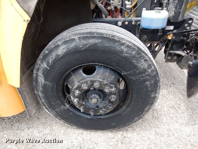 image for item DJ4302 2010 Blue Bird Vision  school bus