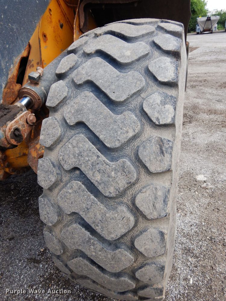 image for item DJ4323 2012 John Deere 444K  wheel loader