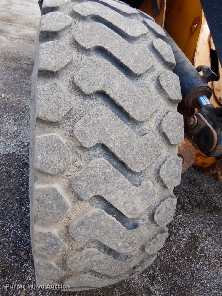 image for item DJ4323 2012 John Deere 444K  wheel loader