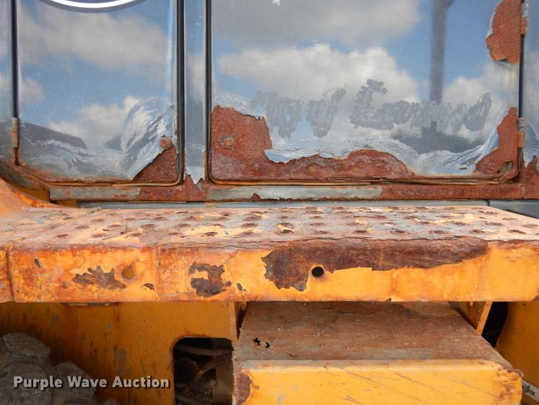 image for item DJ4323 2012 John Deere 444K  wheel loader