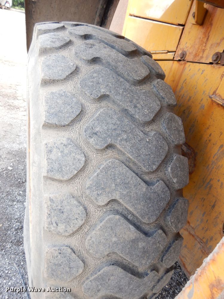 image for item DJ4323 2012 John Deere 444K  wheel loader