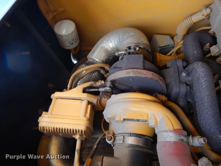 image for item DJ4323 2012 John Deere 444K  wheel loader