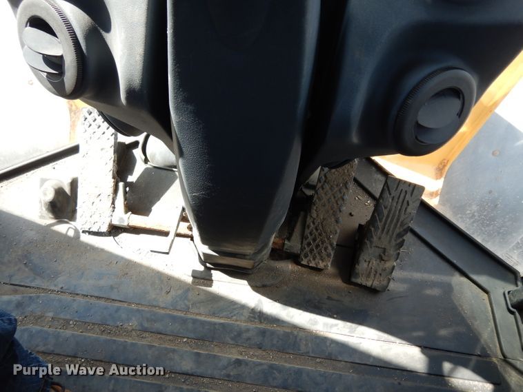 image for item DJ4323 2012 John Deere 444K  wheel loader