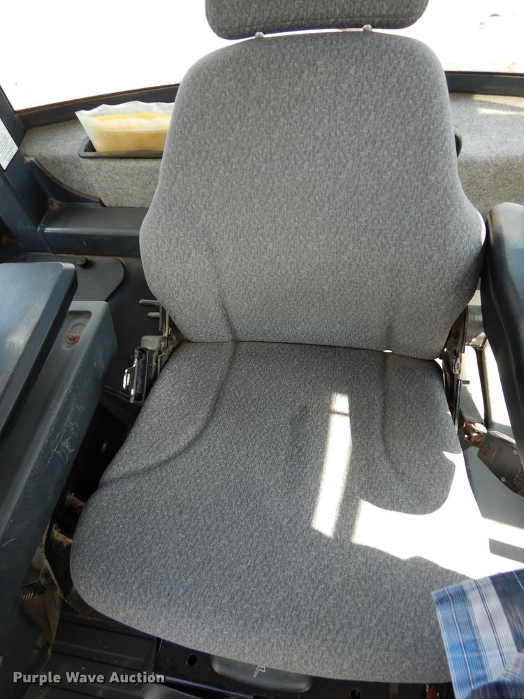 image for item DJ4323 2012 John Deere 444K  wheel loader