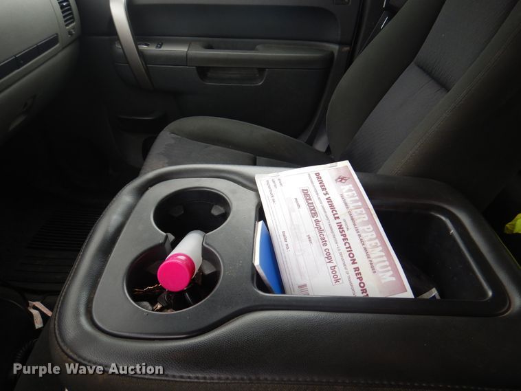 image for item DY9505 2011 Chevrolet Silverado 1500  Ext. Cab pickup truck