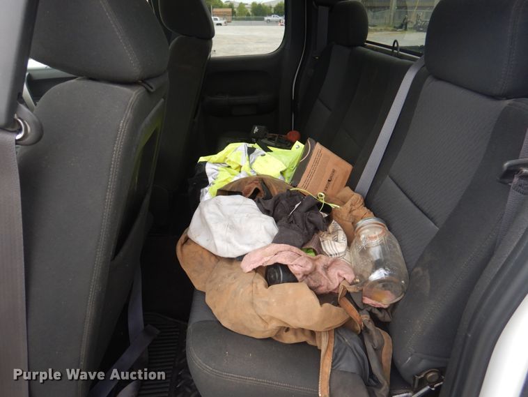 image for item DY9505 2011 Chevrolet Silverado 1500  Ext. Cab pickup truck