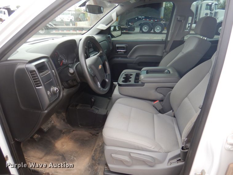 image for item DY9510 2015 Chevrolet Silverado 1500  Double Cab pickup truck