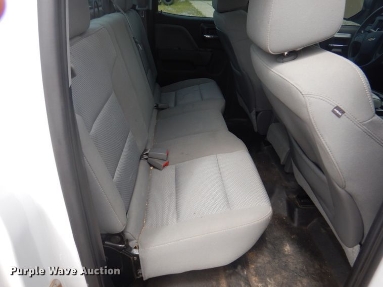 image for item DY9510 2015 Chevrolet Silverado 1500  Double Cab pickup truck