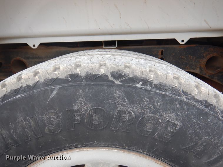 image for item DY9510 2015 Chevrolet Silverado 1500  Double Cab pickup truck